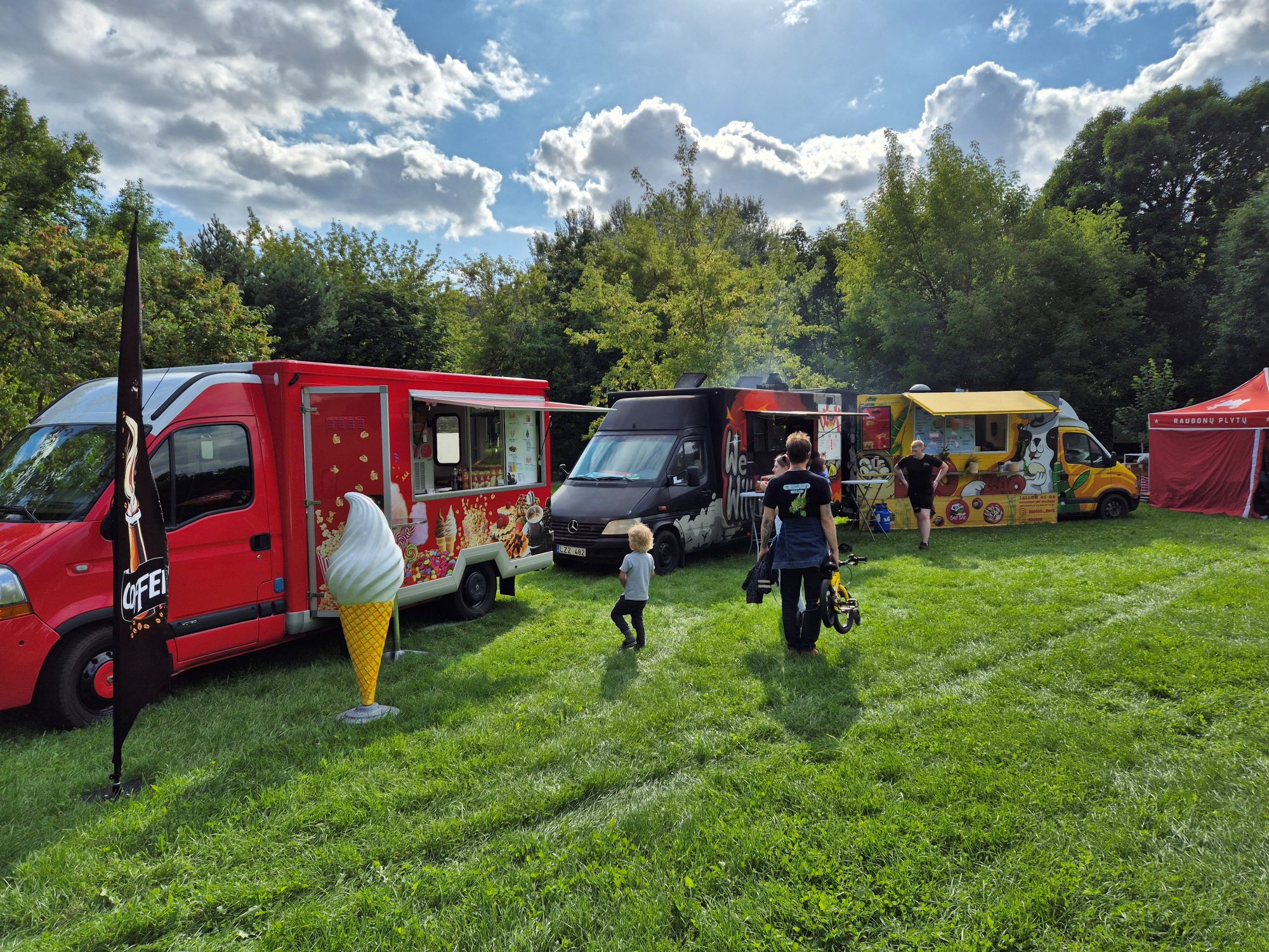 Food Truck - Maisto vagonėlis ,,Saldi stotelė" - Image 3
